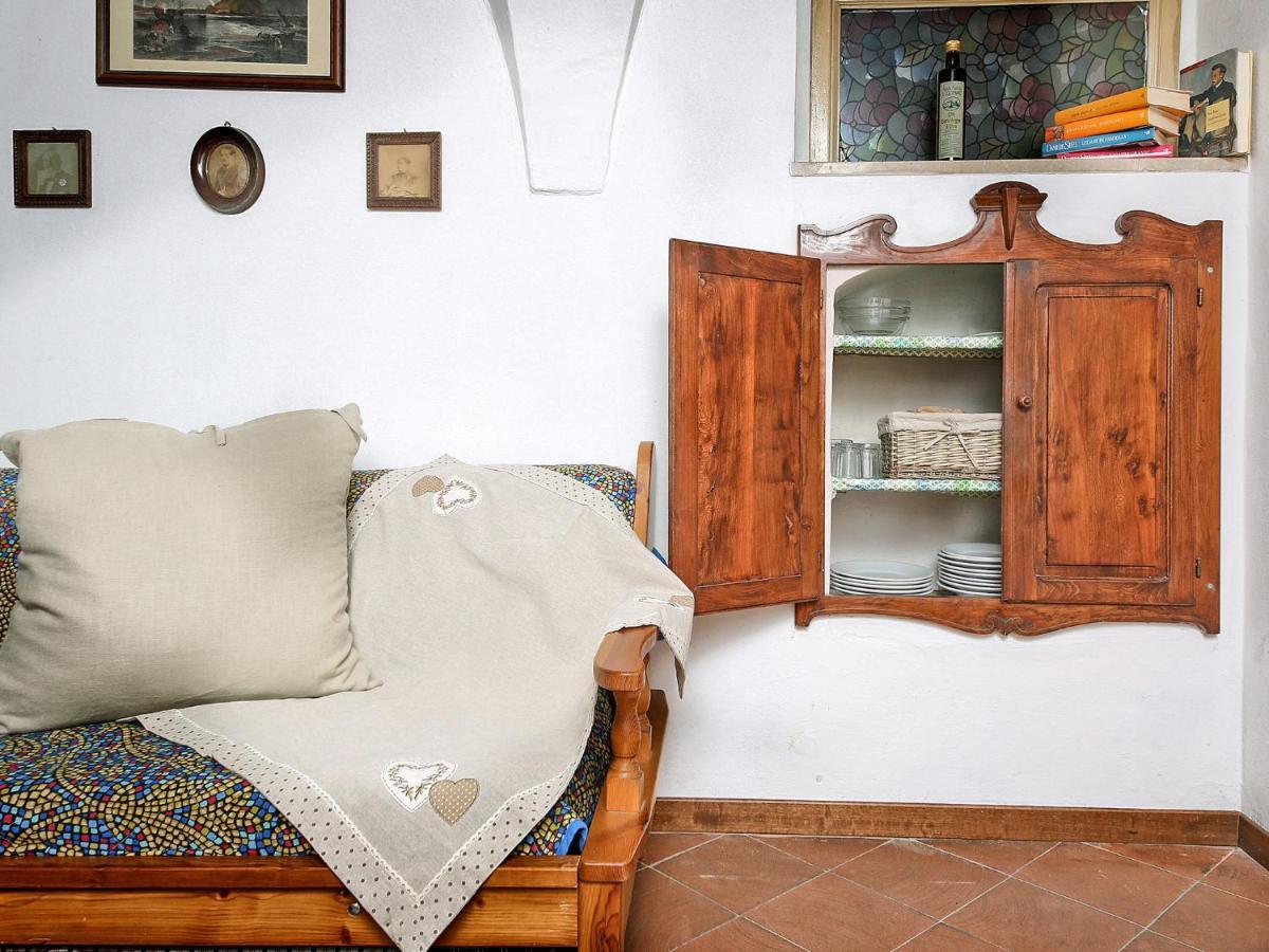 Apartment Torretta 1 By Interhome San Felice del Benaco Luaran gambar
