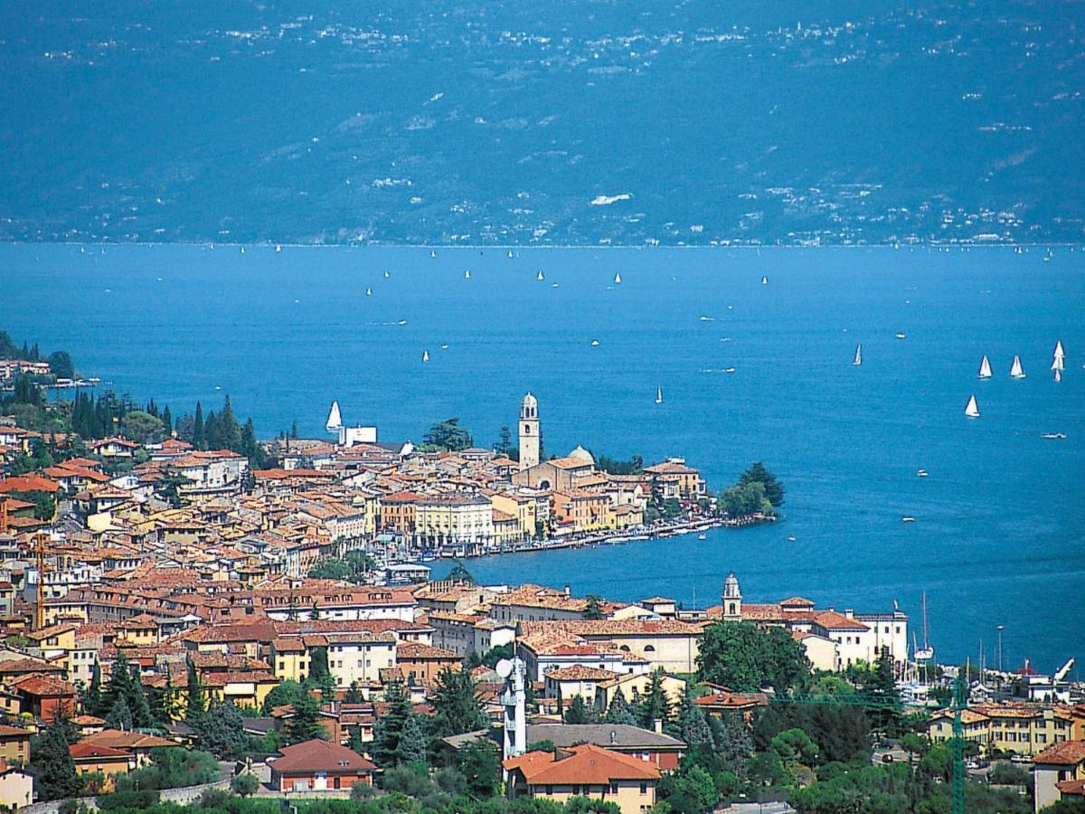 Apartment Torretta 1 By Interhome San Felice del Benaco Luaran gambar